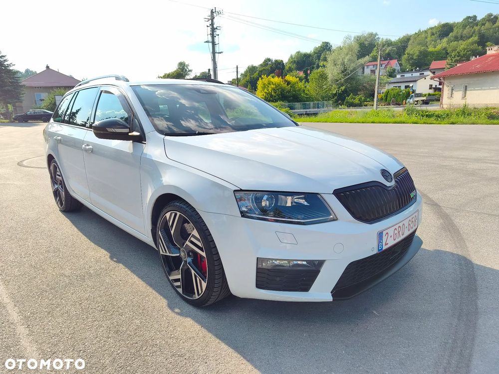 Skoda Octavia 2.0 TSI DSG RS 230 - 7