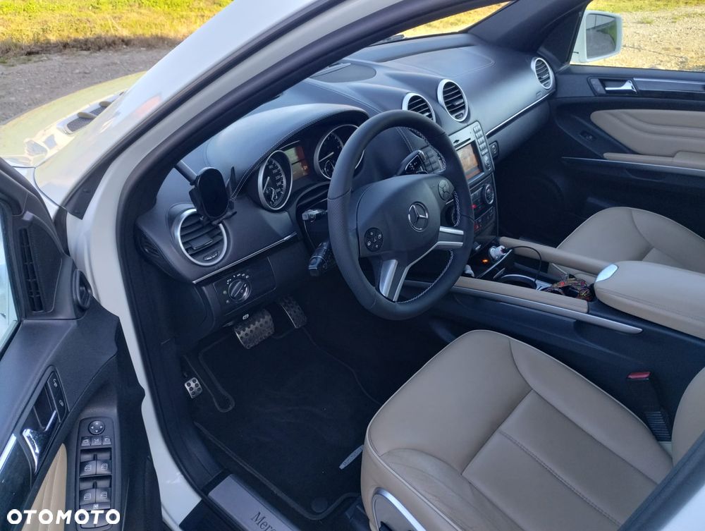 Mercedes-Benz ML 300 CDI BlueEff 4-Matic - 6