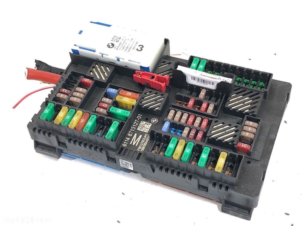 SKRZYNKA BEZPIECZNIKÓW  BMW 5 (G30, F90) 2016 - 2022 530 e Plug-in-Hybrid 135 kW [184 KM] Hybryda - 1