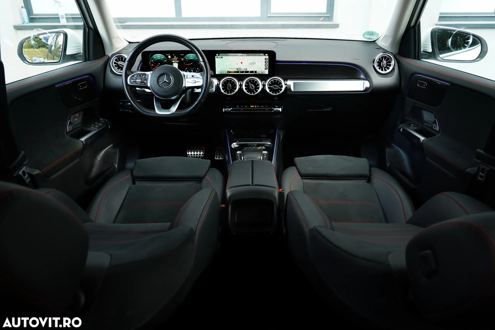 Mercedes-Benz GLB 200 d 8G-DCT AMG Line - 10