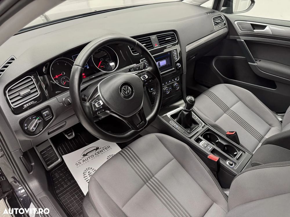 Volkswagen Golf 1.6 TDI BlueMotion Technology Allstar - 20