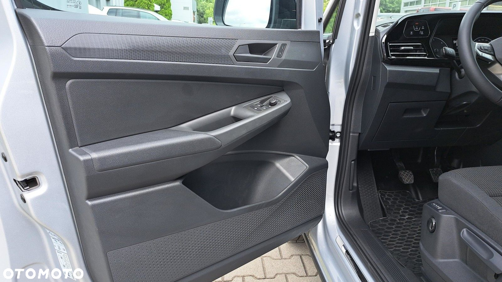 Volkswagen Caddy Cargo - 10