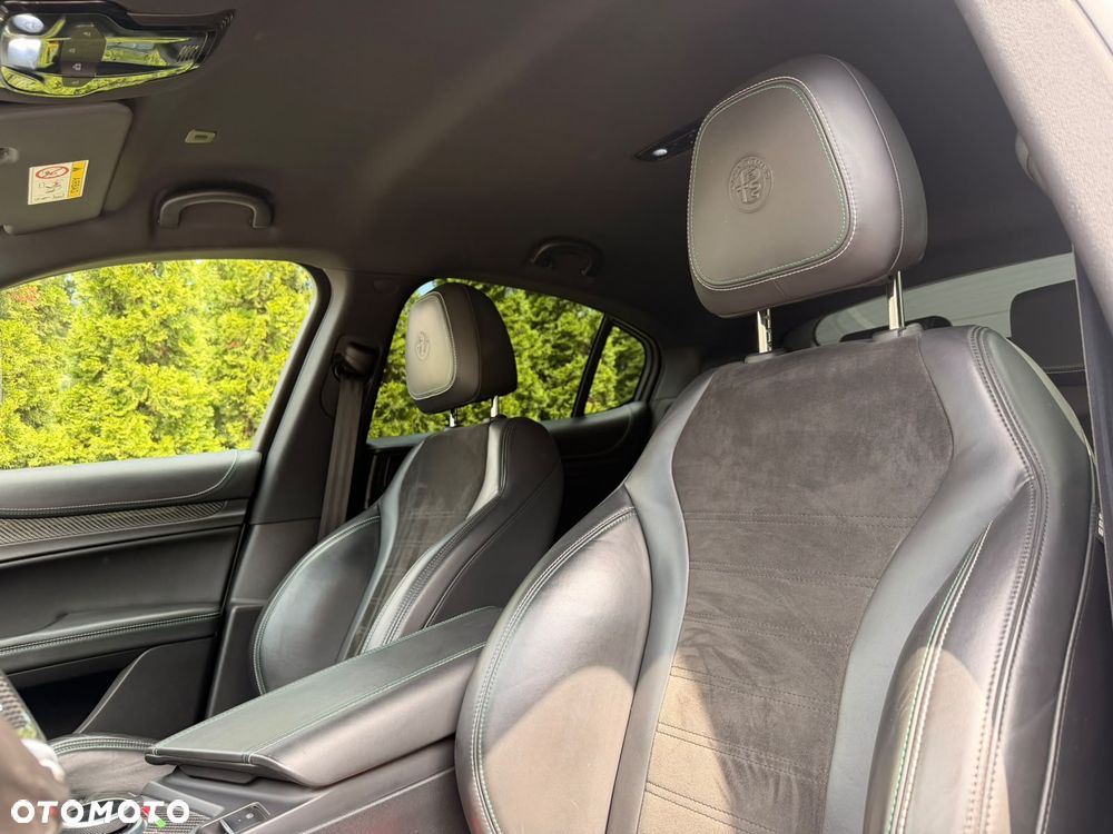 Alfa Romeo Stelvio 2.9 V6 Bi-Turbo Quadrifoglio Q4 - 7