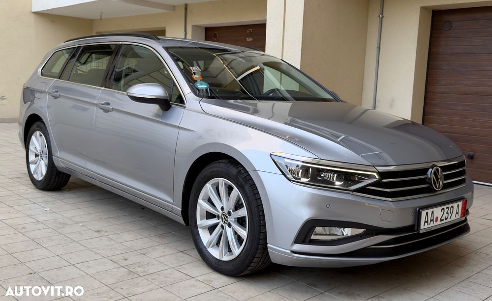 Volkswagen Passat 2.0 TDI SCR DSG Business - 38