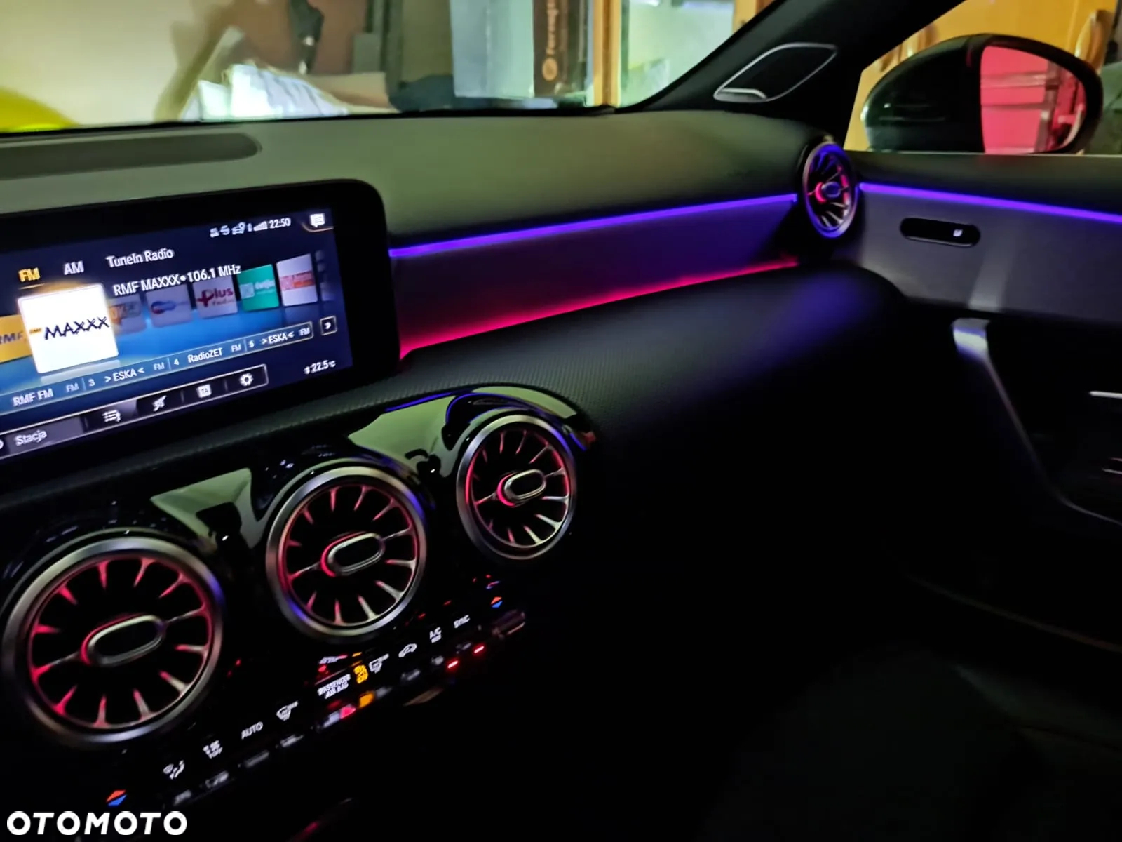 Mercedes-Benz Klasa A 220 4-Matic AMG Line 7G-DCT - 9