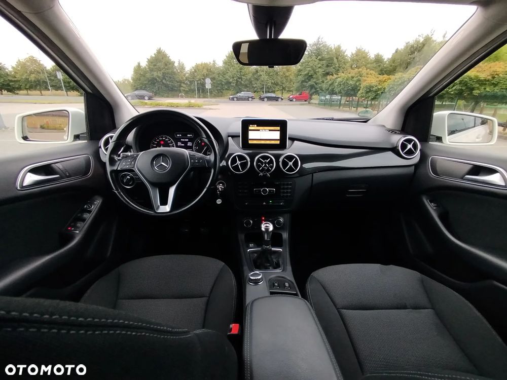 Mercedes-Benz Klasa B 180 CDI (BlueEFFICIENCY) - 4