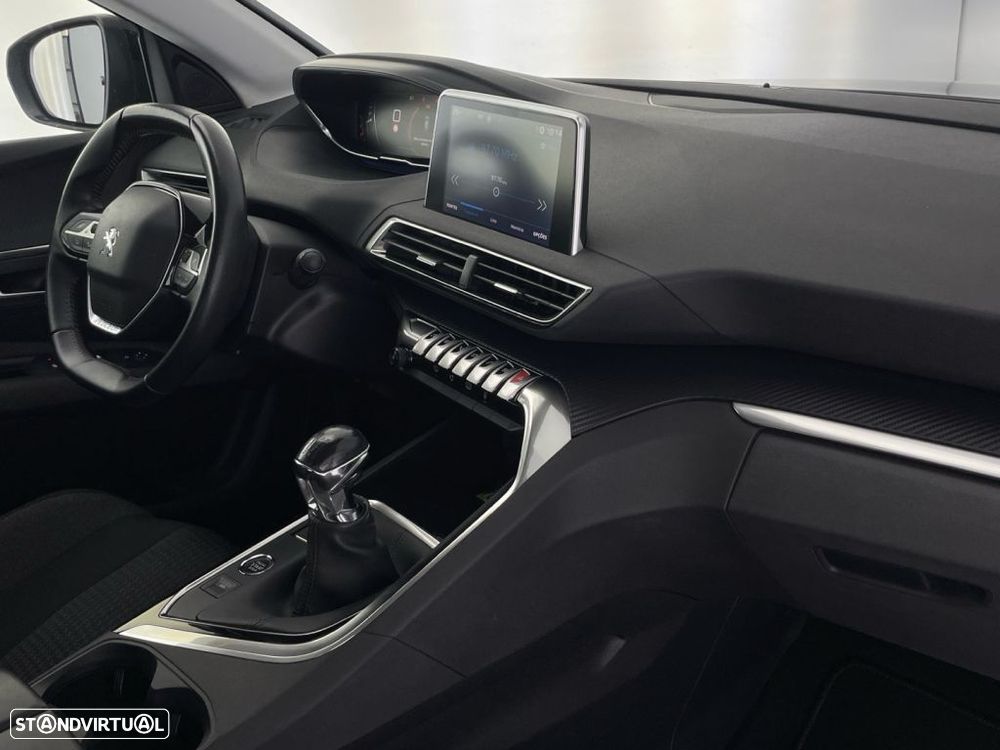 Peugeot 3008 1.2 PureTech Active Pack - 24