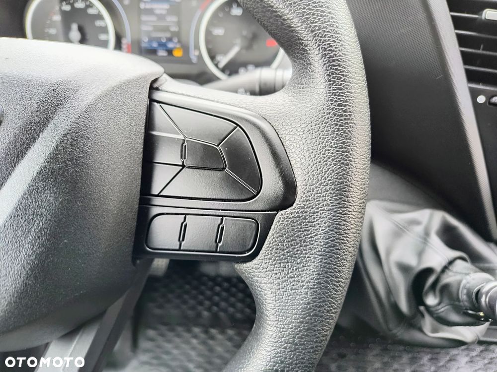 Iveco NOWA LOKALIZACJA 35S16 L4H2  niski przebieg Vat23% - 20