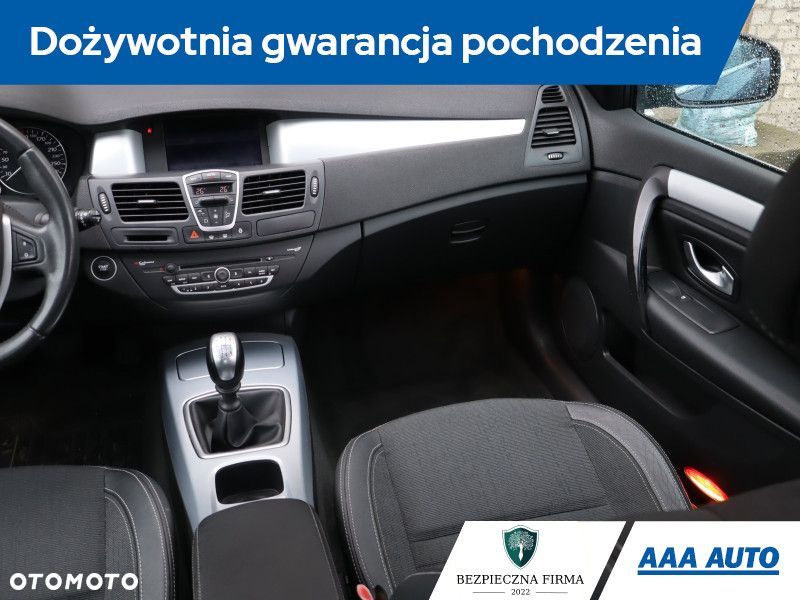 Renault Laguna - 10