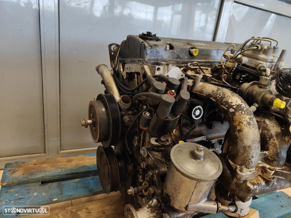 MOTOR COMPLETO MERCEDES-BENZ 190 1989 -M102910 - 2