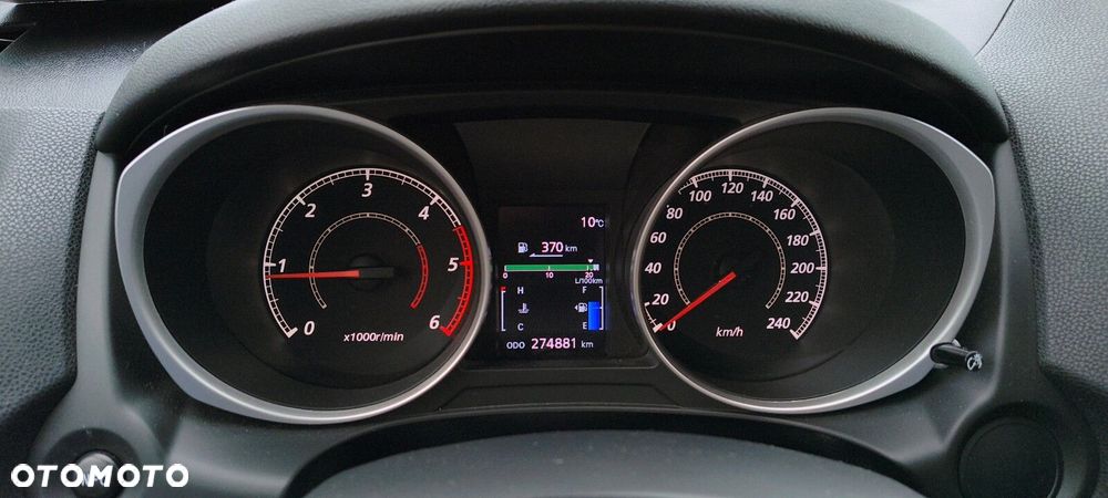 Mitsubishi ASX - 9