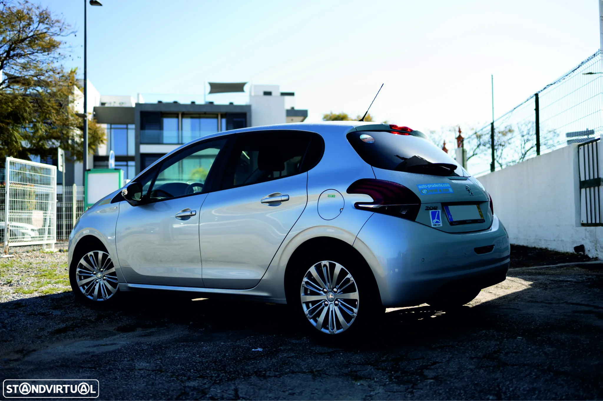 Peugeot 208 1.2 PureTech Active - 7