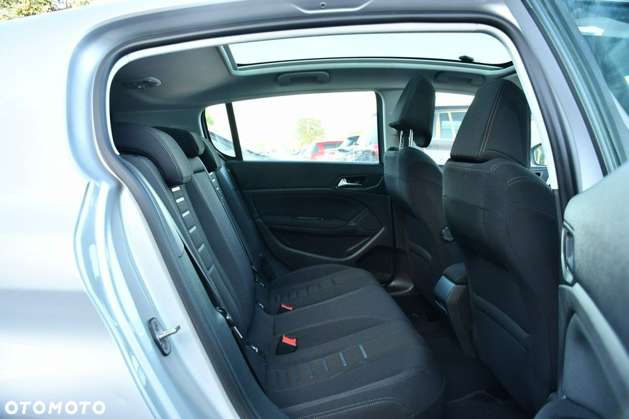 Peugeot 308 - 34