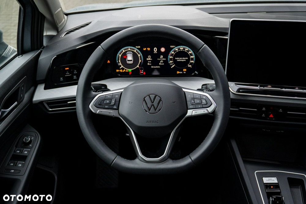 Volkswagen Golf - 19