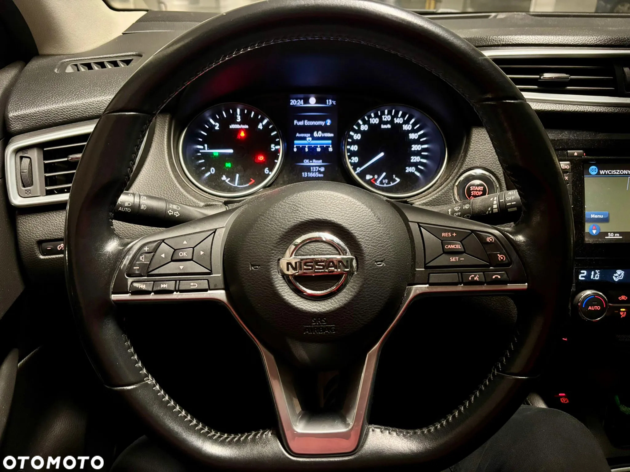 Nissan Qashqai 1.6 DCi 4x4 N-Connecta EU6 - 11