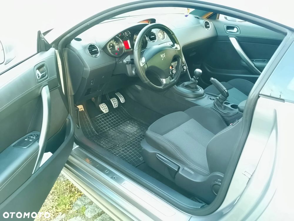 Peugeot RCZ - 17