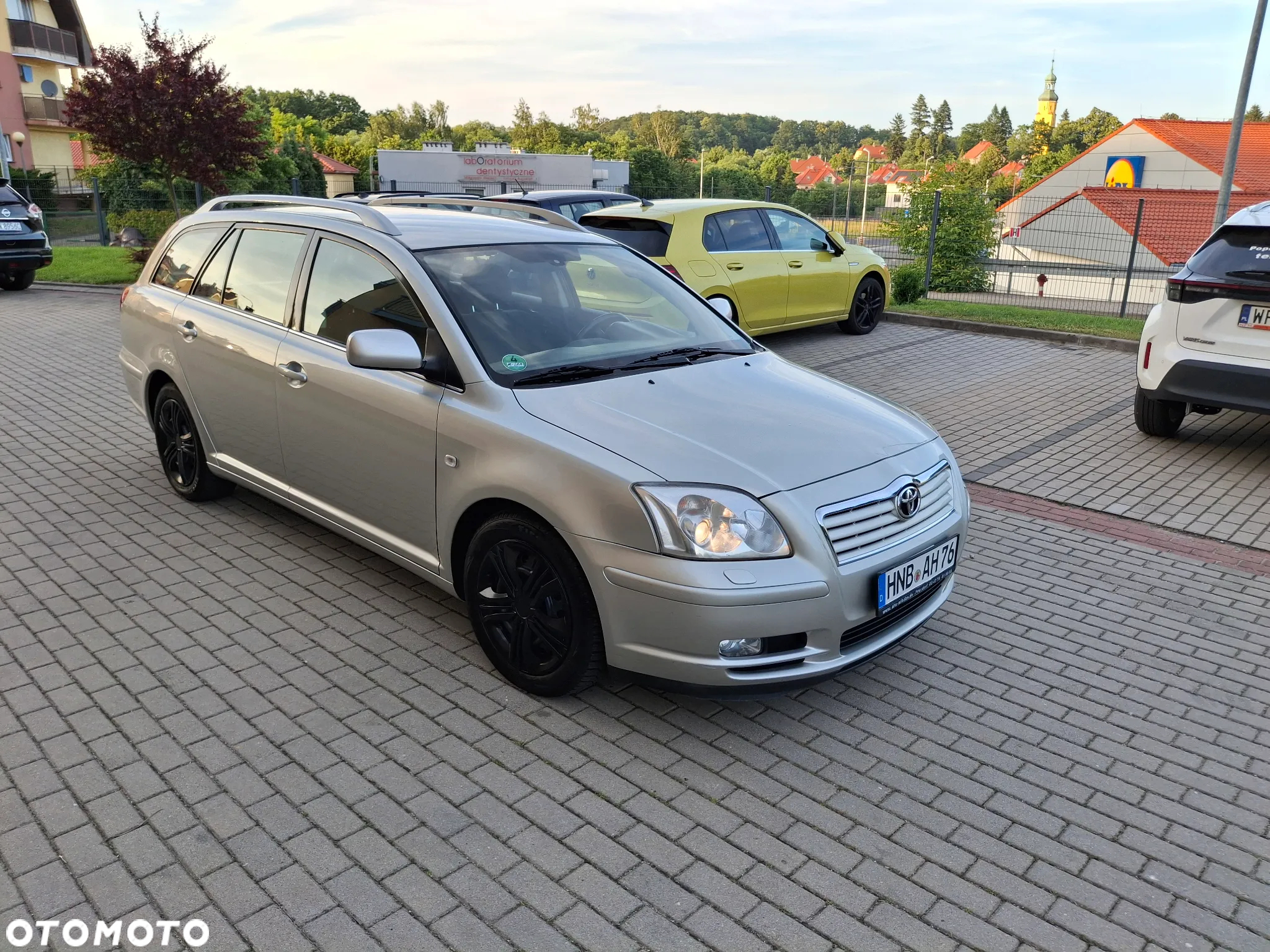 Toyota Avensis 1.8 VVT-i Combi Executive - 8