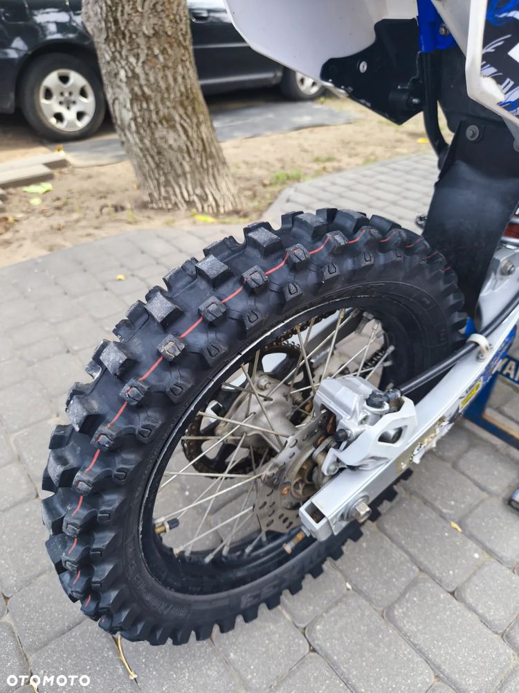 Yamaha YZ - 5