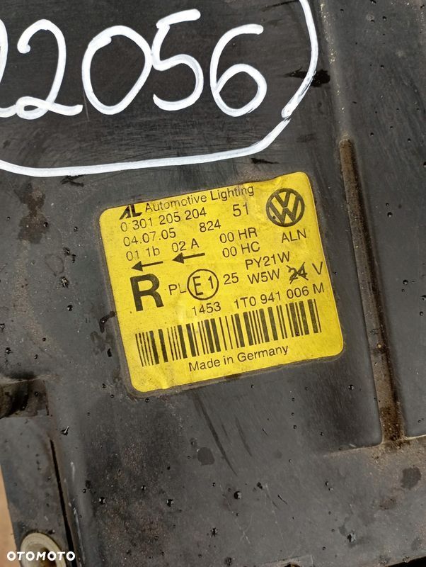 VW TOURAN I LAMPA PRAWA PRZÓD PRZEDNIA EUROPA 1T0941006M - 2
