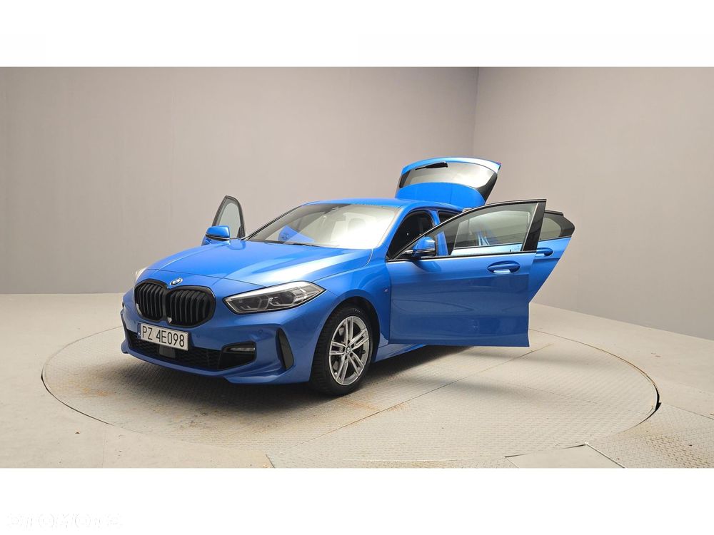 BMW Seria 1 118i M Sport - 9