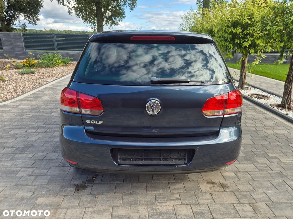 Volkswagen Golf - 12