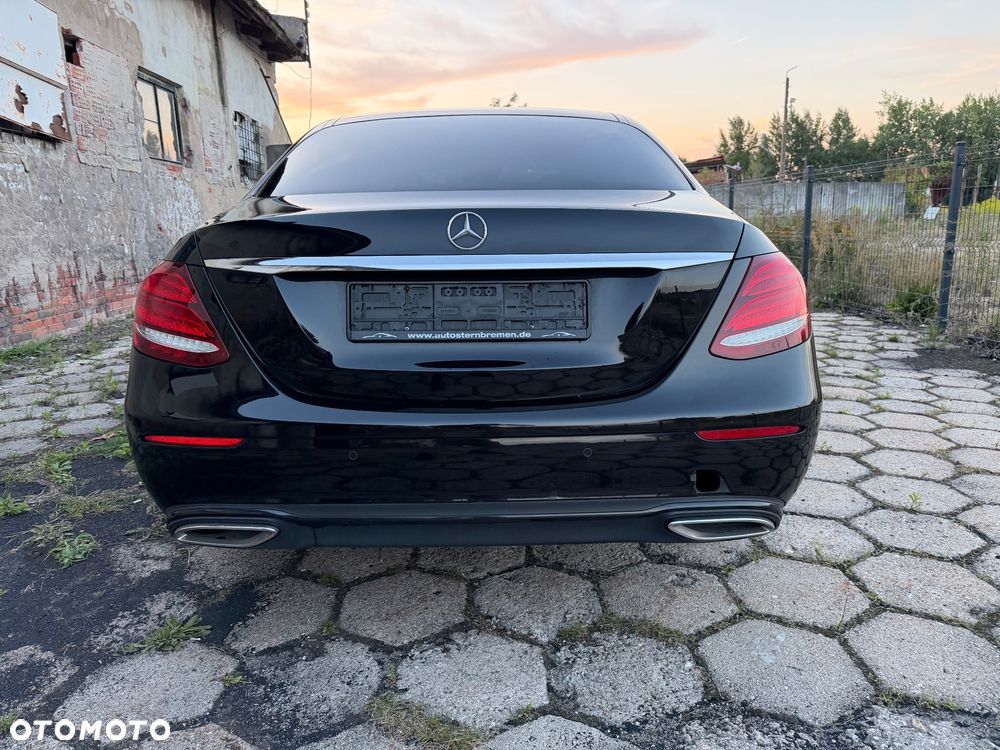 Mercedes-Benz Klasa E 220 d 9G-TRONIC Exclusive - 9