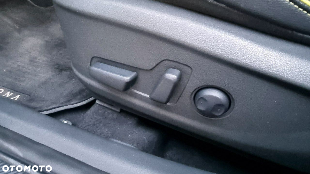 Hyundai Kona - 22