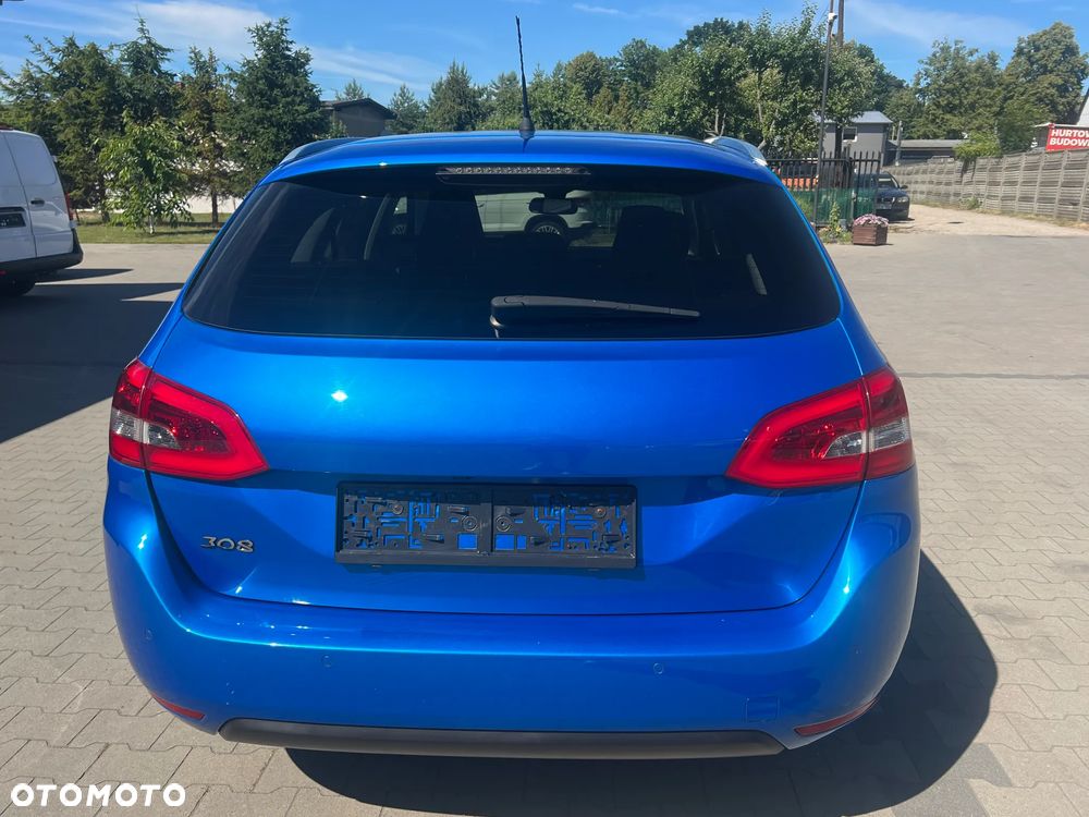 Peugeot 308 - 6