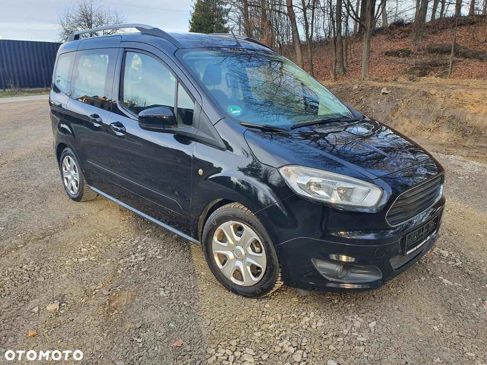 Ford Tourneo Courier 1.0 EcoBoost S&S Ambiente - 2