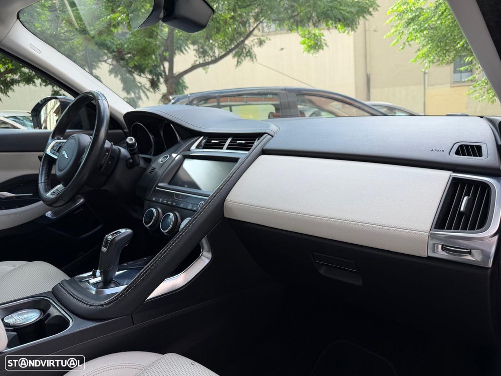 Jaguar E-Pace 2.0 i4 R-Dynamic HSE AWD Aut. - 14
