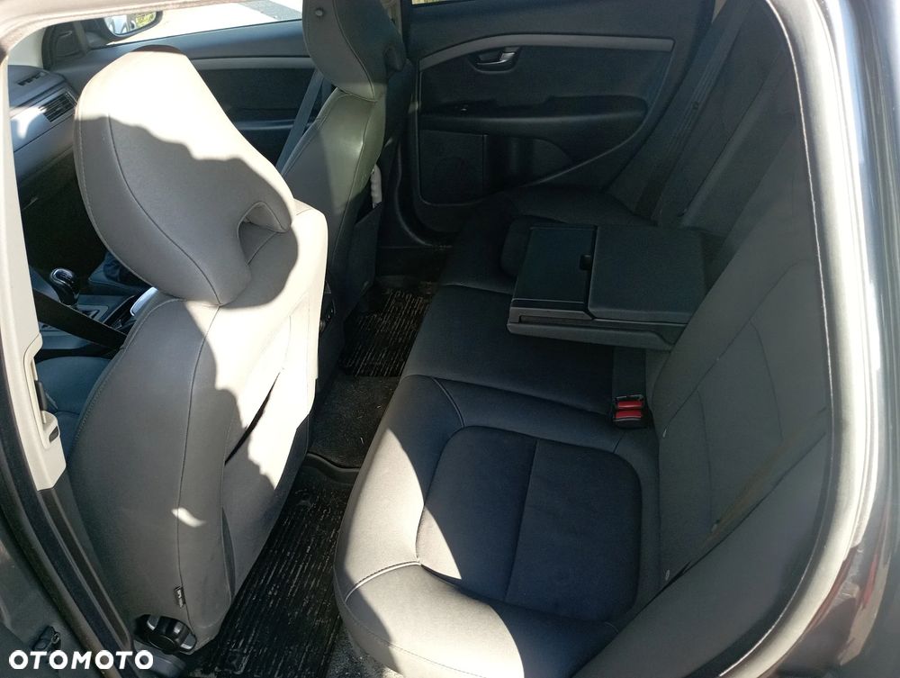 Volvo V70 - 6