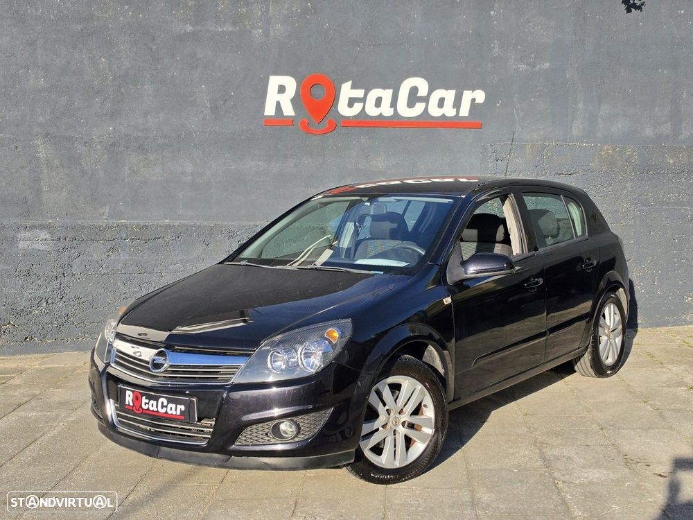 Opel Astra 1.3 CDTI Cosmo - 1