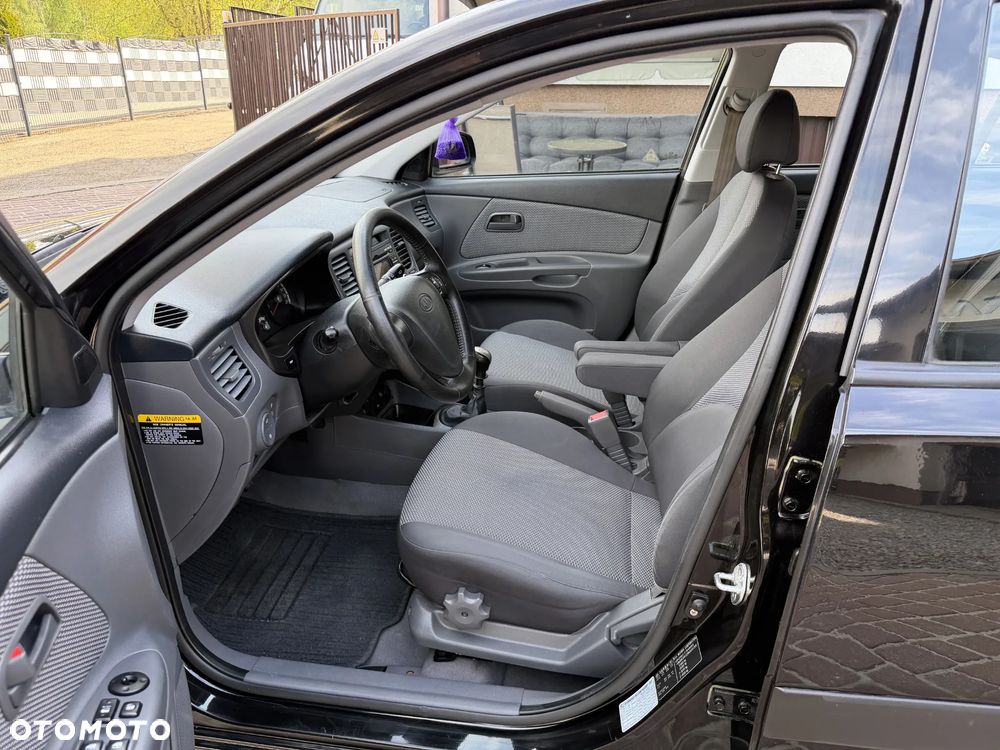 Kia Rio 1.4 Vision - 20