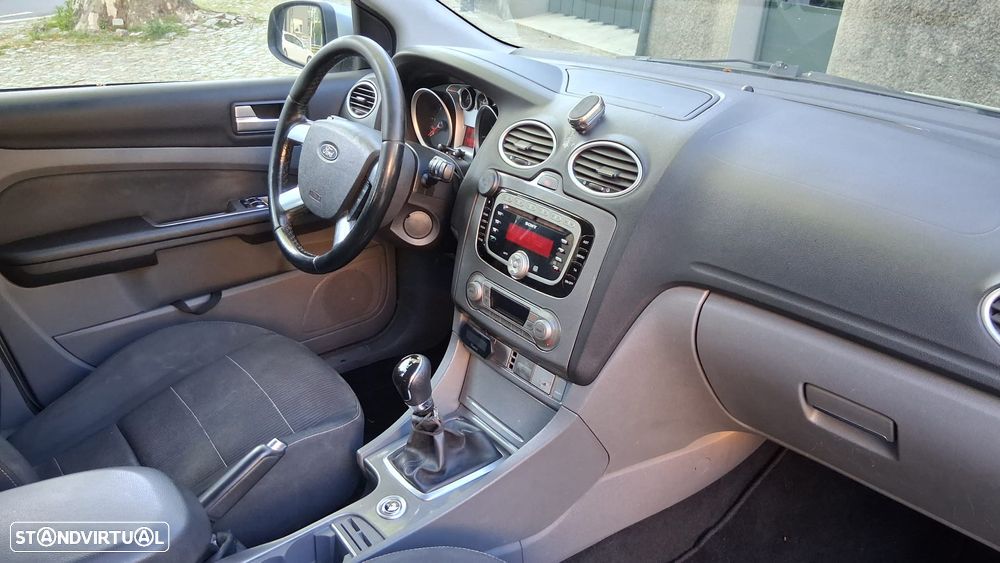 Ford Focus SW 1.6 TDCi Titanium - 4