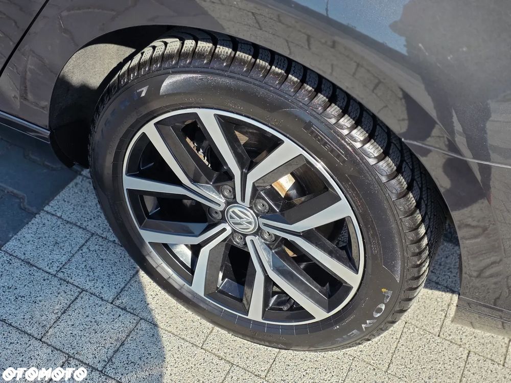 Volkswagen Passat 1.5 TSI EVO Highline DSG - 29