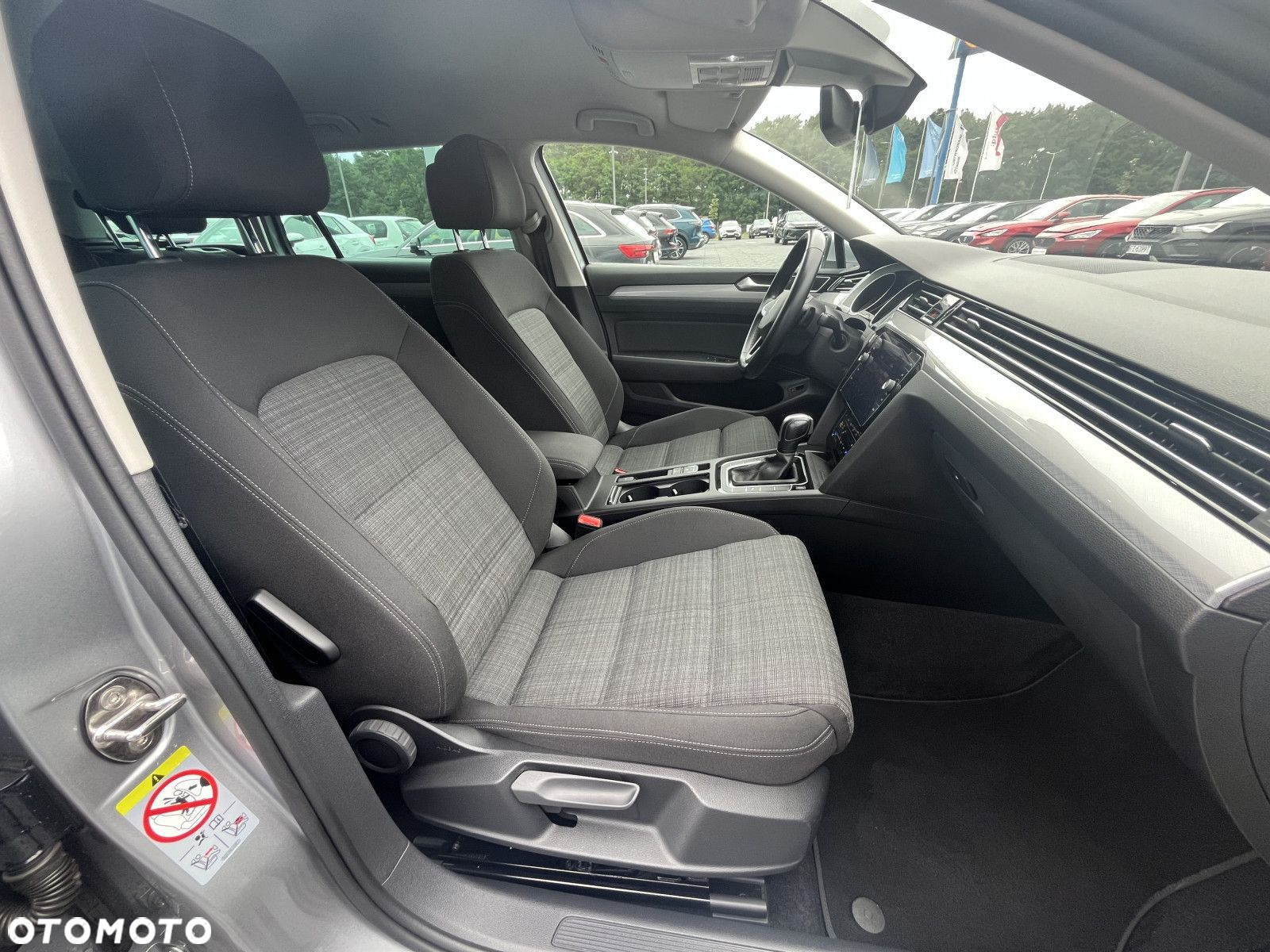 Volkswagen Passat 2.0 TDI EVO Business DSG - 21