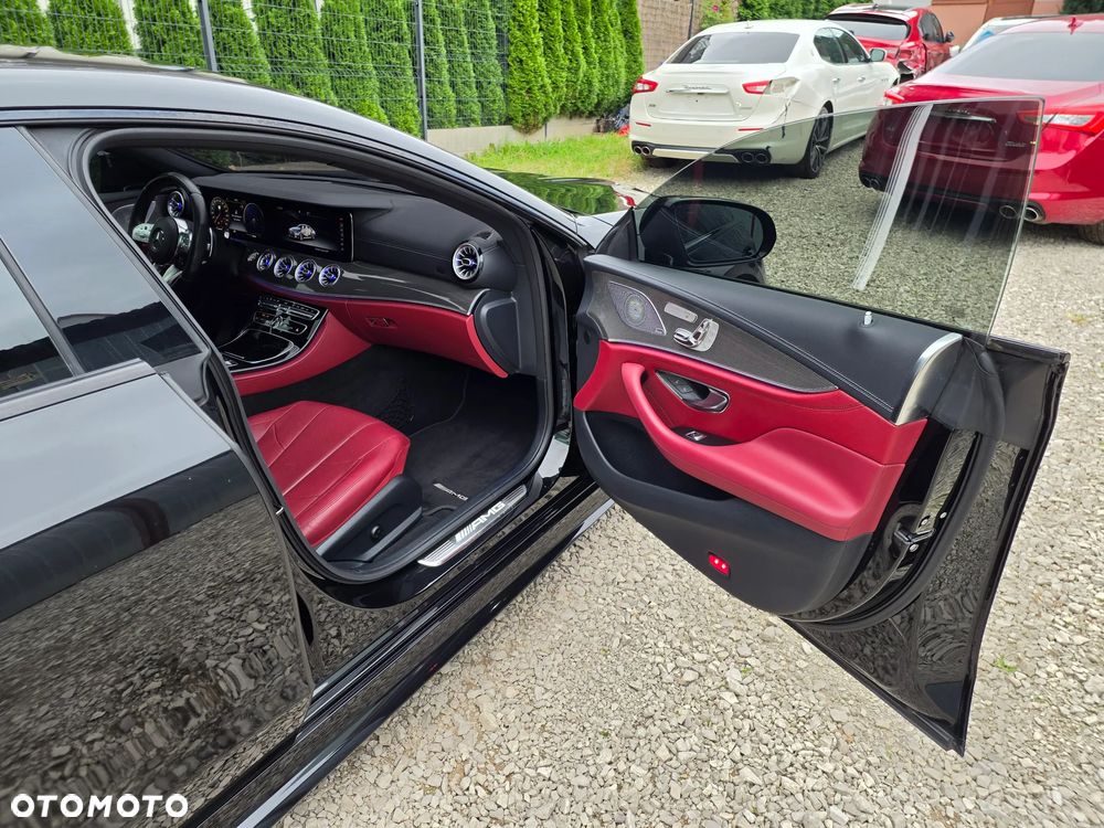 Mercedes-Benz CLS AMG 53 4Matic AMG Speedshift 9G-TRONIC Edition 1 - 26