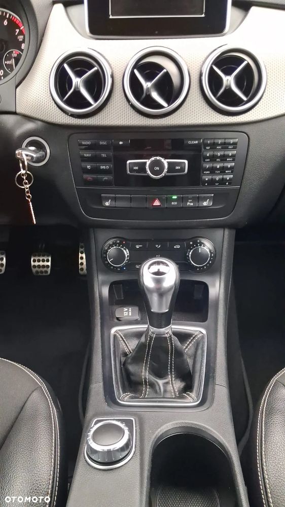 Mercedes-Benz Klasa B 180 - 6