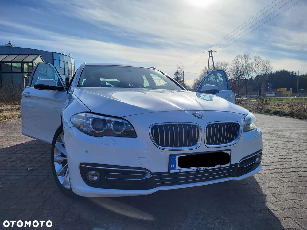 BMW Seria 5 520d xDrive Luxury Line - 1