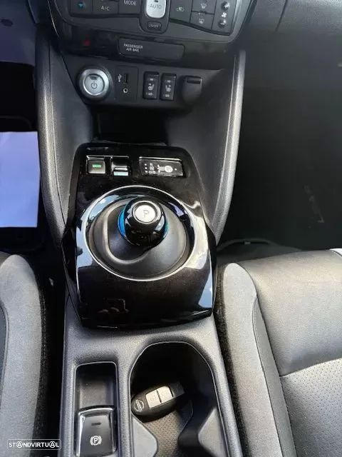 Nissan Leaf Tekna Two Tone+ProPilot Park - 11