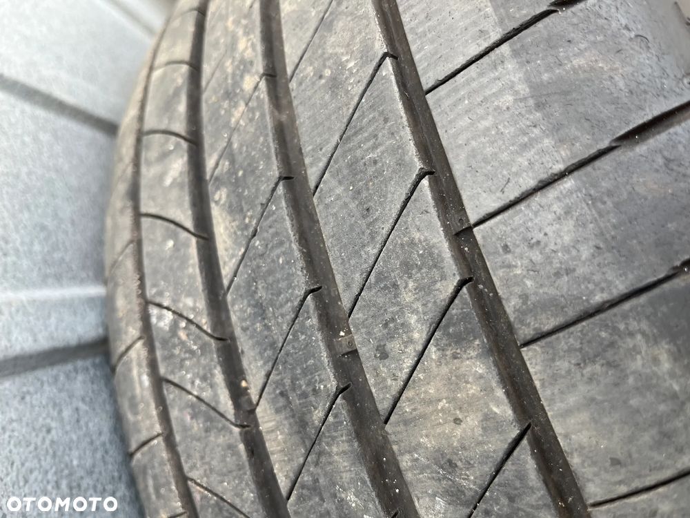 FELGI 5X112 19 8,0JX19 ET 49 8y0601025 q FELGI AUDI A3 8Y AUDI SPORT * - 14