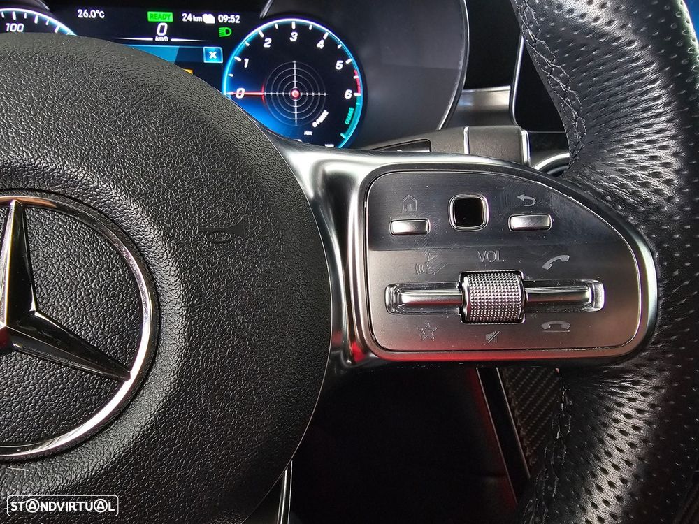 Mercedes-Benz GLC 300 e Coupe 4Matic - 21