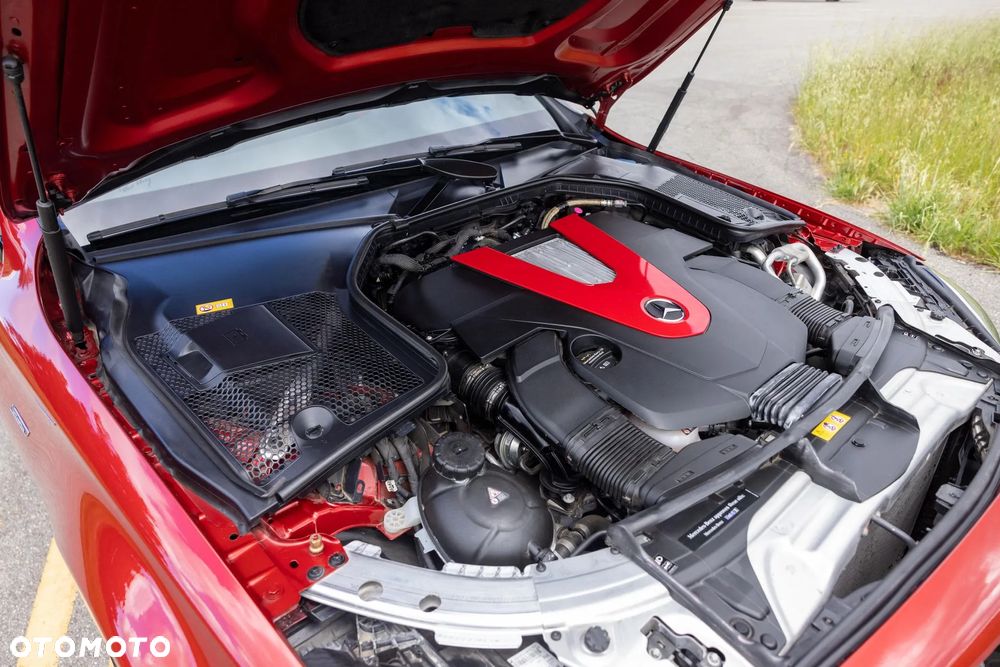 Mercedes-Benz Klasa C 450 AMG 4-Matic 7G-TRONIC - 36