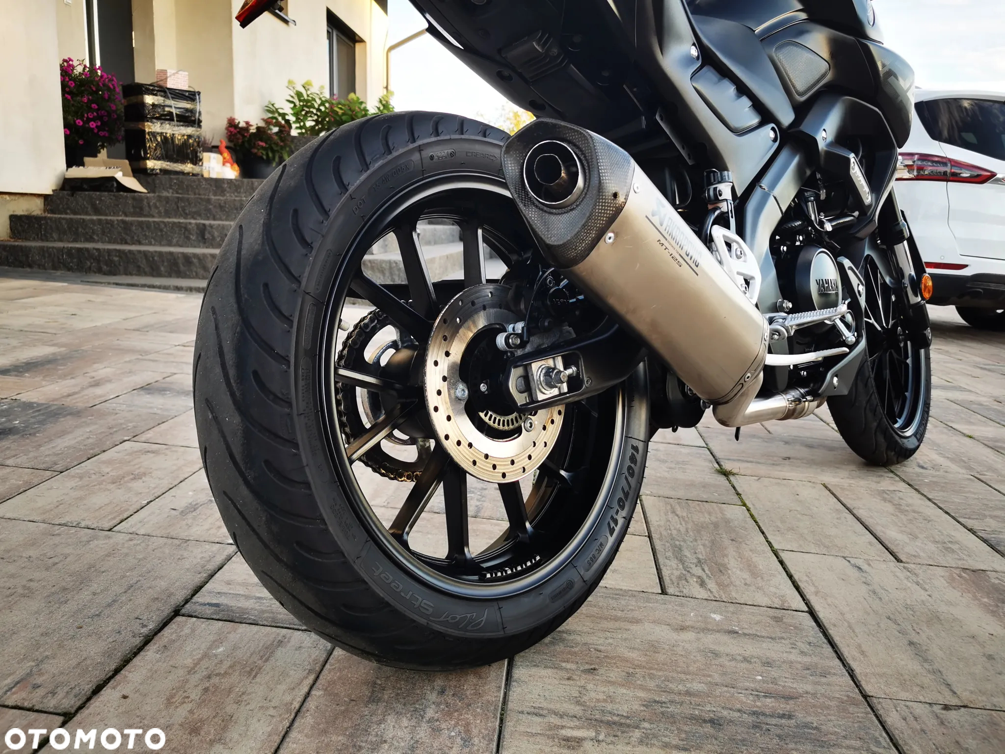 Yamaha MT - 19