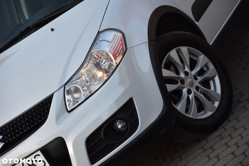 Suzuki SX4 1.6 VVT 4x4 Limited - 3