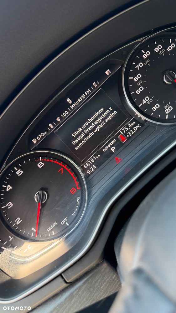 Audi A4 Limousine 40 TFSI S tronic - 23
