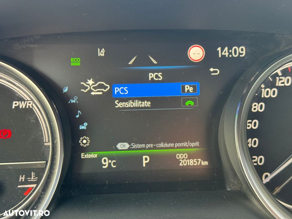 Toyota Camry 2.5 Dynamic - 20