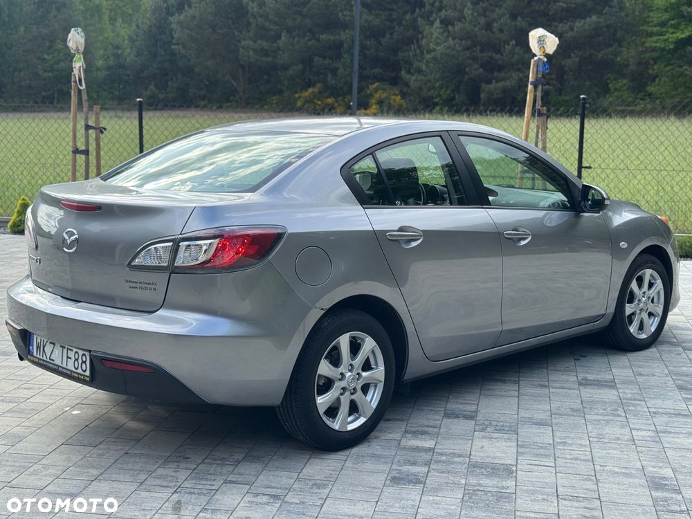 Mazda 3 - 10