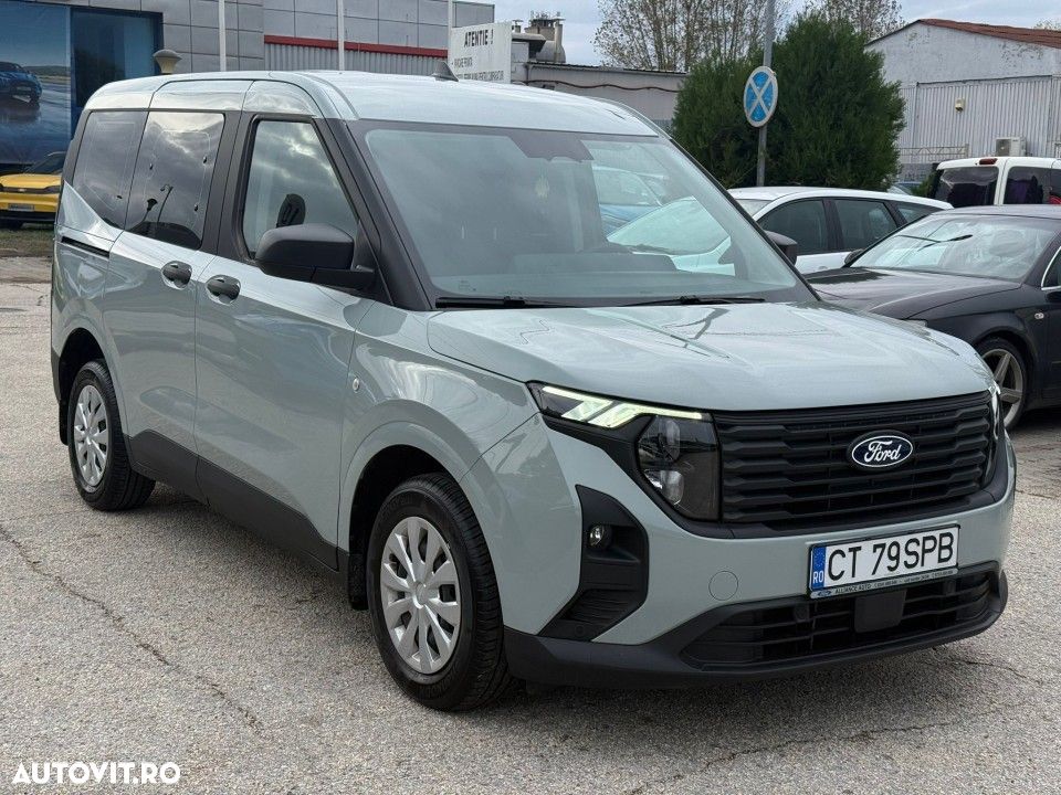 Ford Tourneo Courier - 4