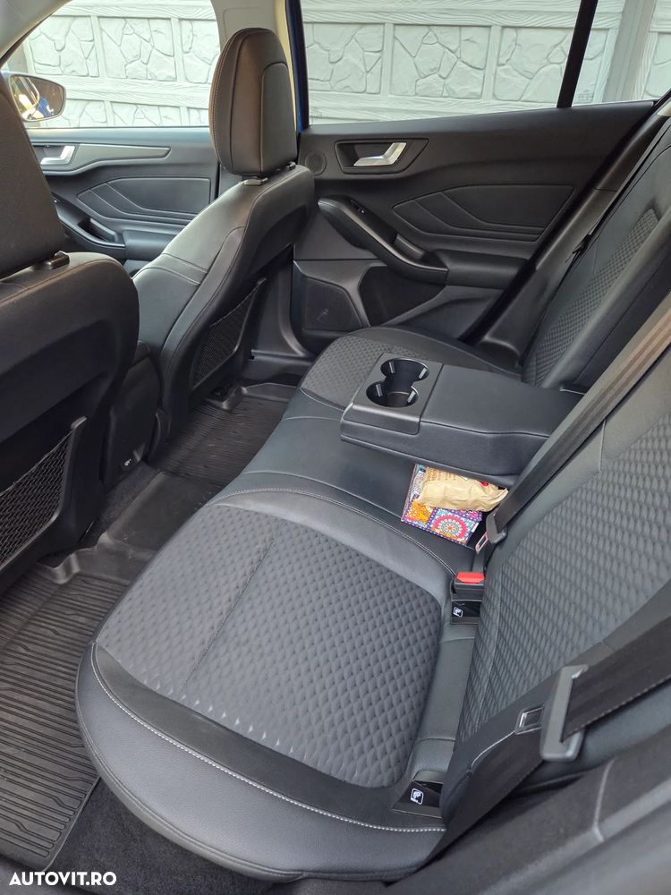 Ford Focus 2.0 EcoBlue Titanium Business - 23